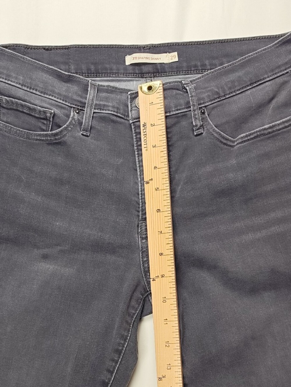 Levi's 311 Shaping Skinny Jeans Gray Women's Size 29 - Picture 9 of 10